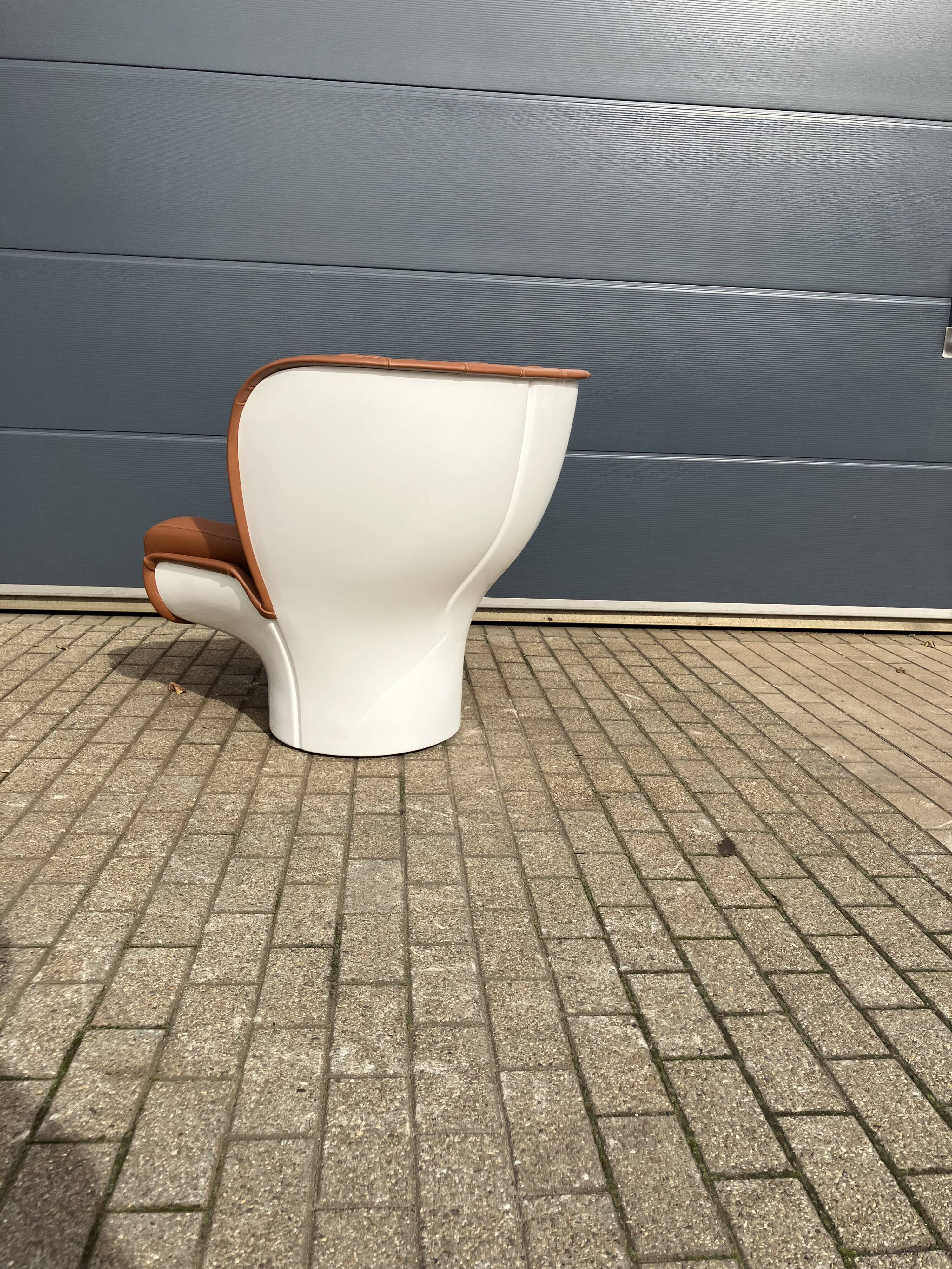 Joe Colombo Elda chair Longhi, Cognac leather in new condition!