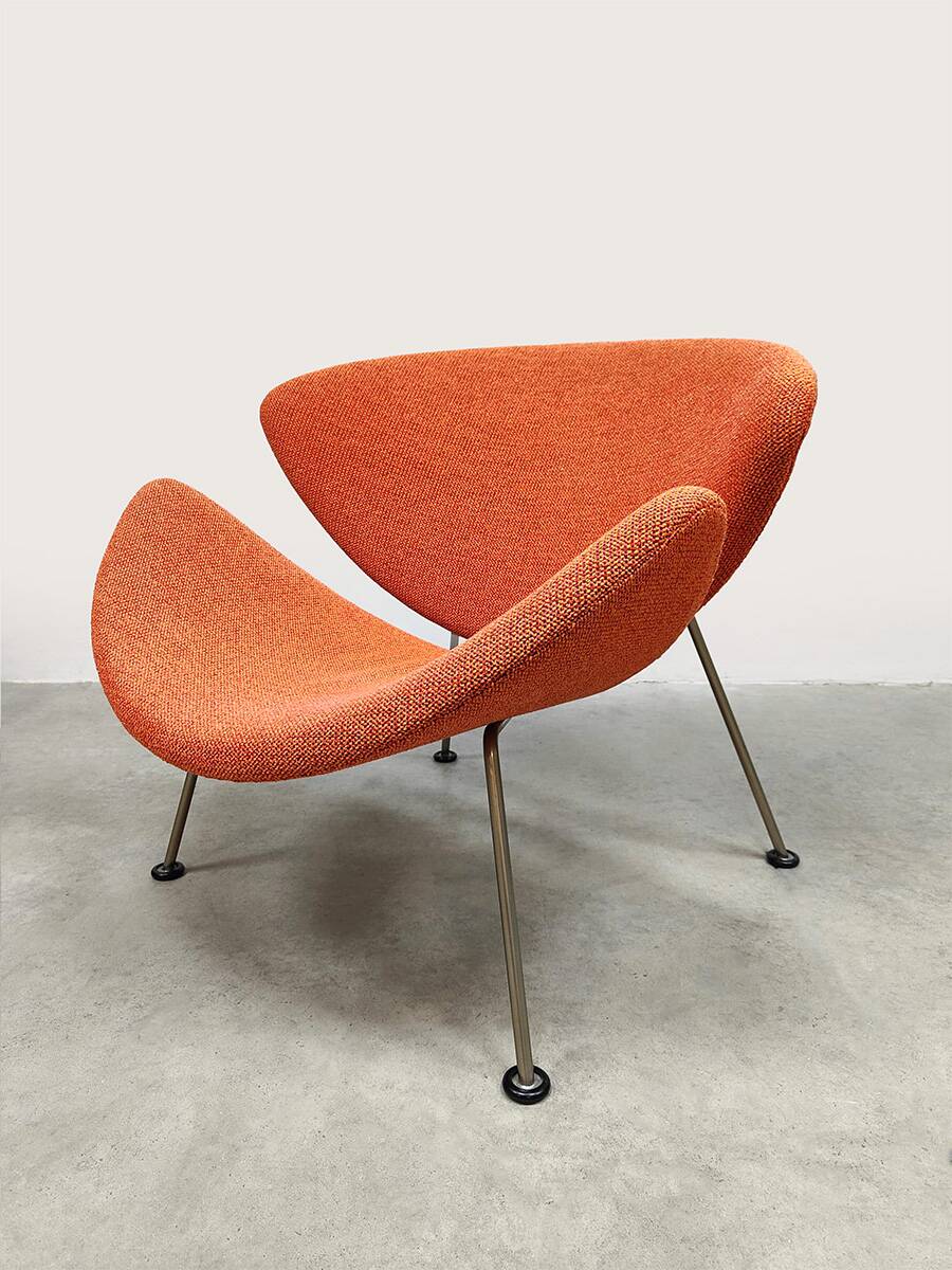 Dutch vintage design Orange Slice chair Pierre Paulin Artifort F437