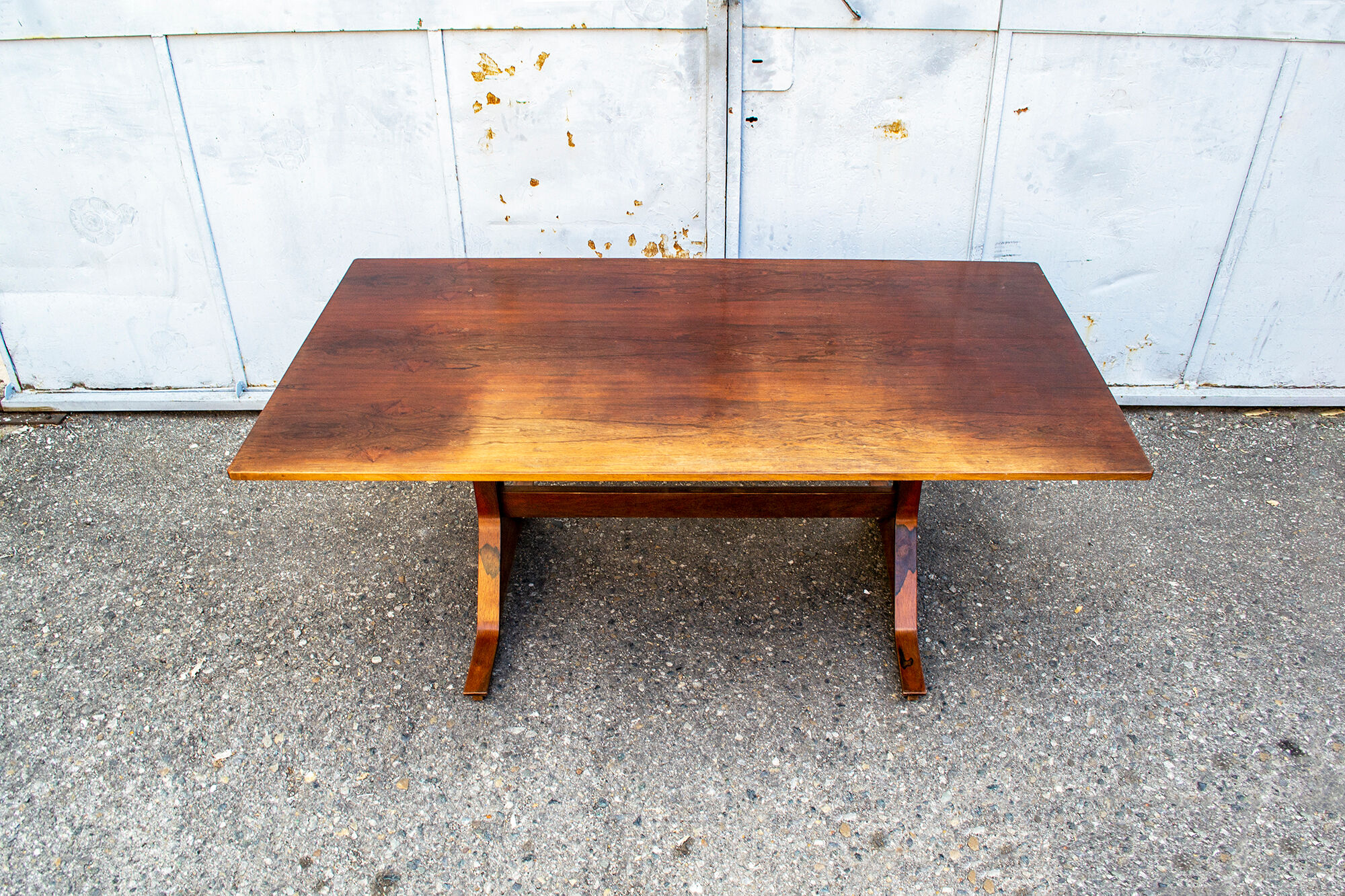 Rosewood table by Gianfranco Frattini for Bernini Italia Year 1957