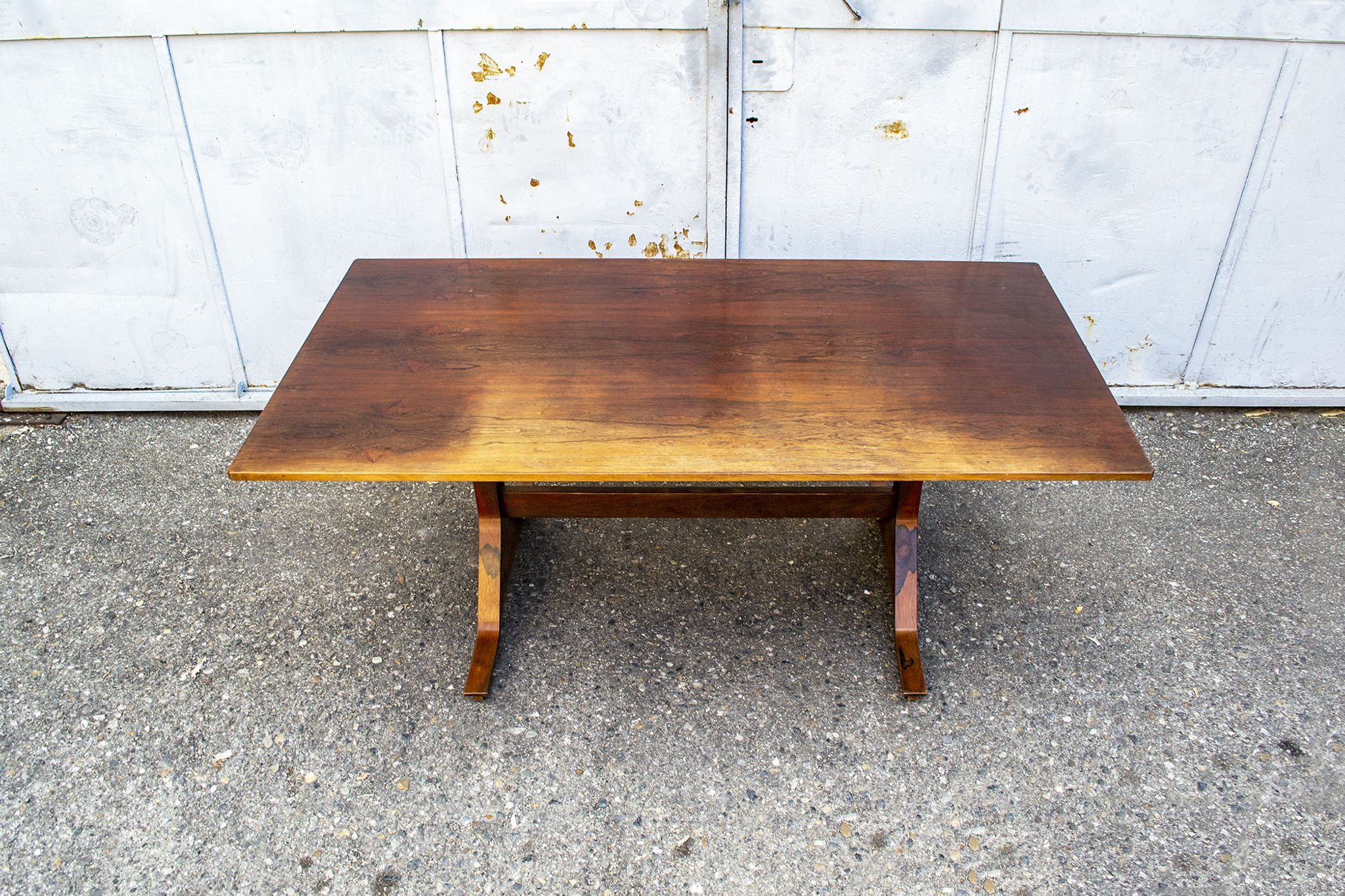 Rosewood table by Gianfranco Frattini for Bernini Italia Year 1957