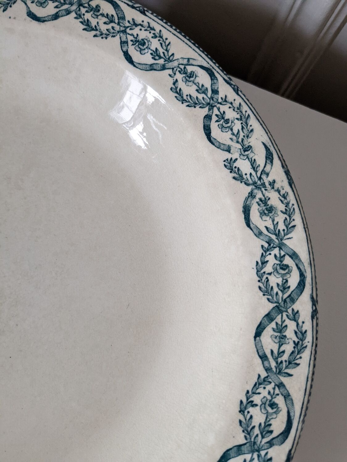 Flat iron earth Salins