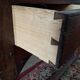 Petite table en noyer