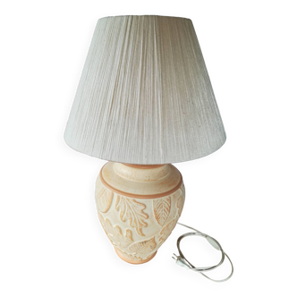 Ceramic table lamp