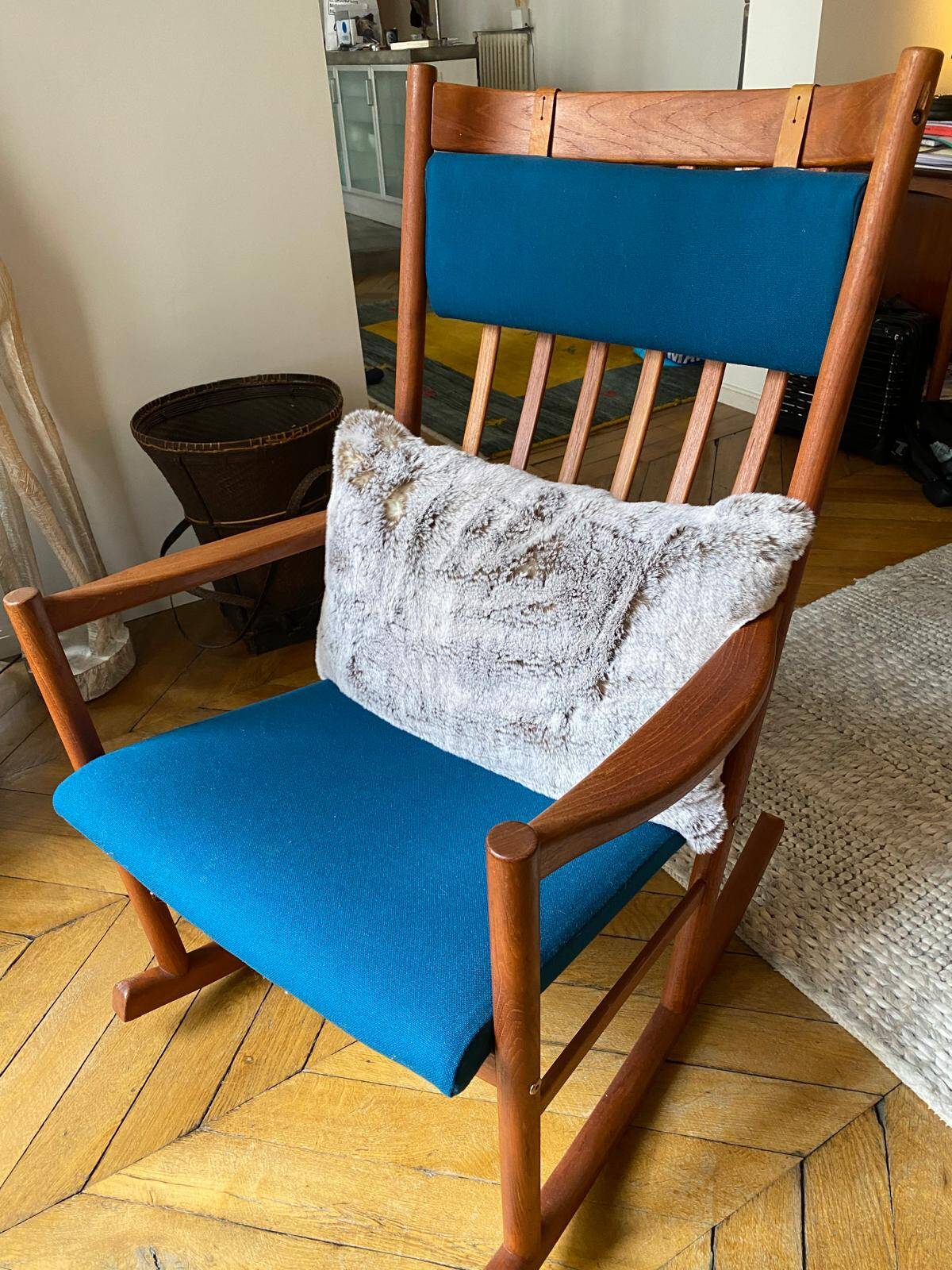 Teak rocking chair, Scandinavian design from the 50s-70s
