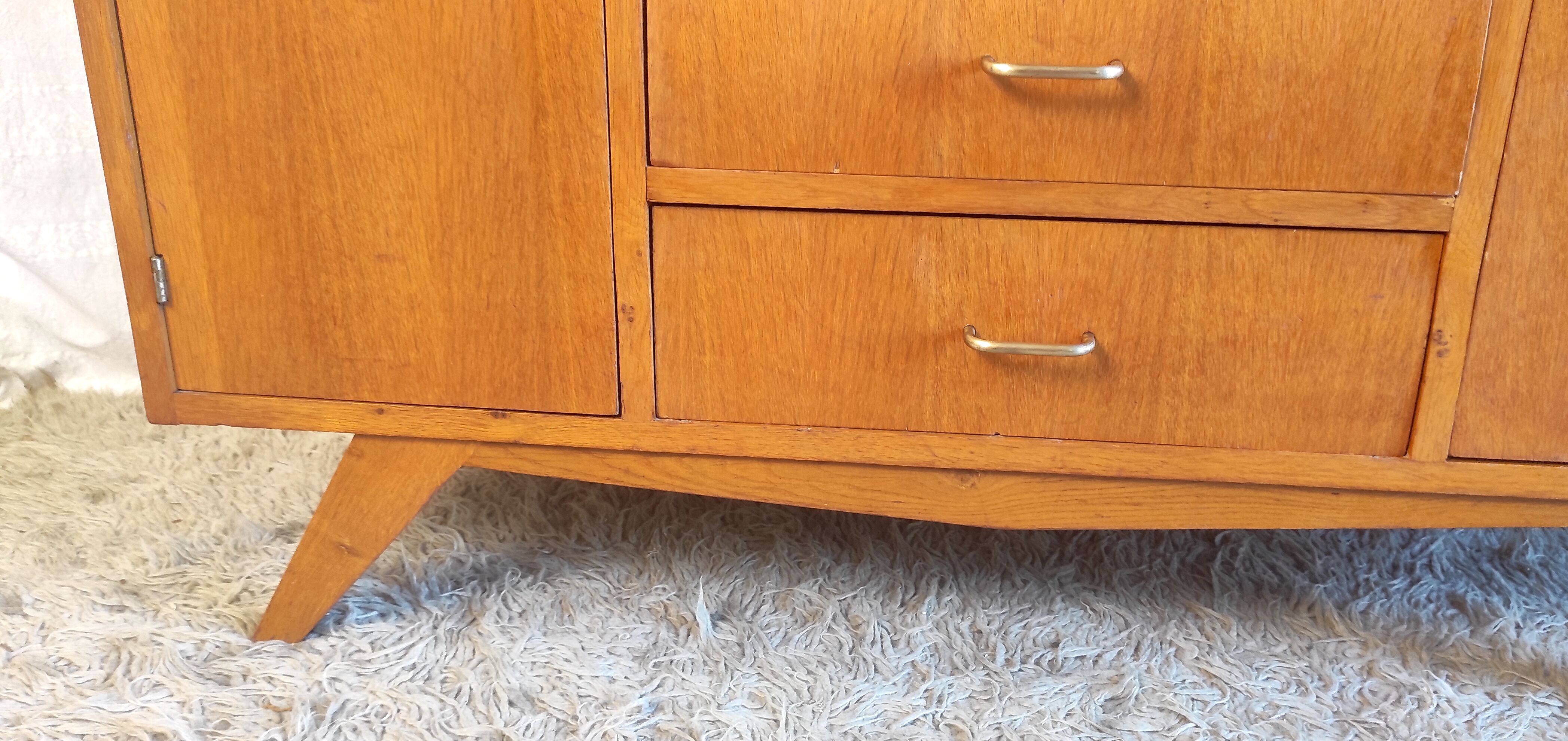 Gilded oak chest of drawers – 50s/60s