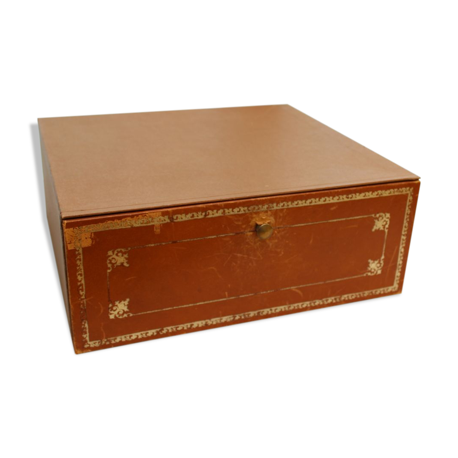 Former notary cardboard