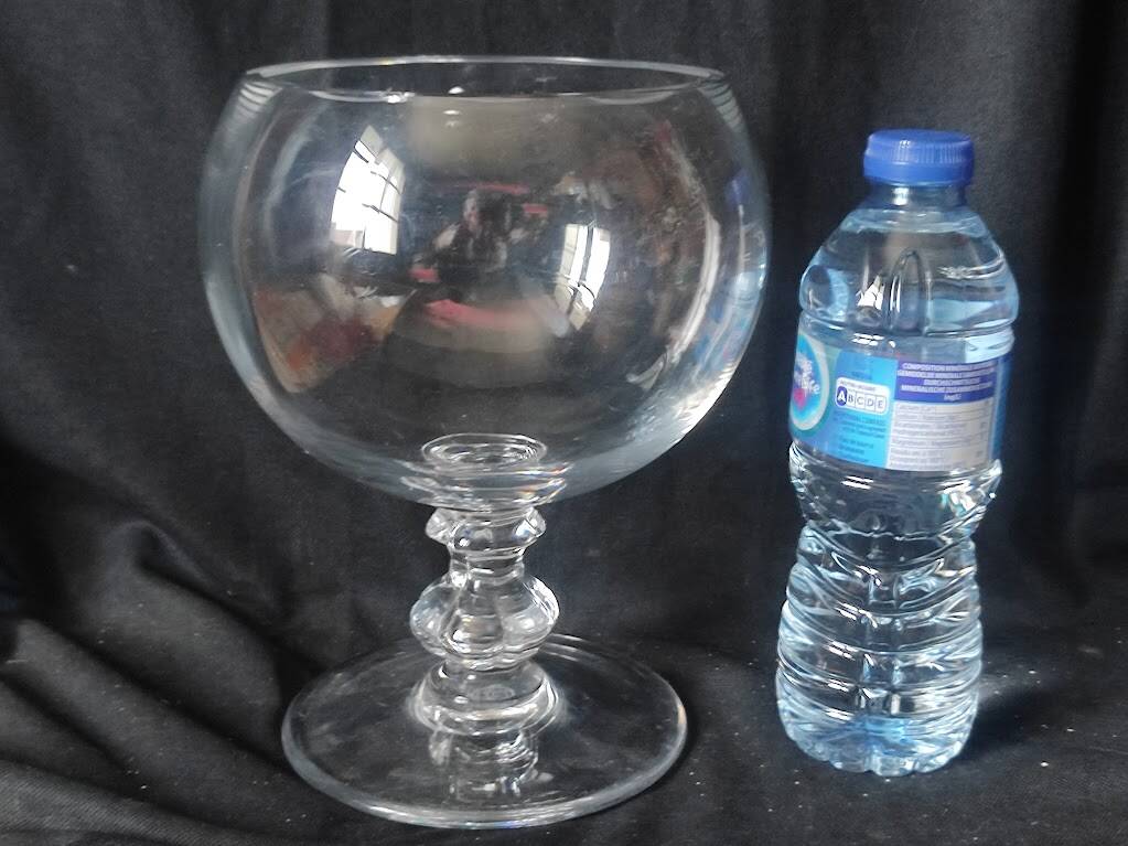 1960/80 Large signed seal cup / crystal / 1.5 liters