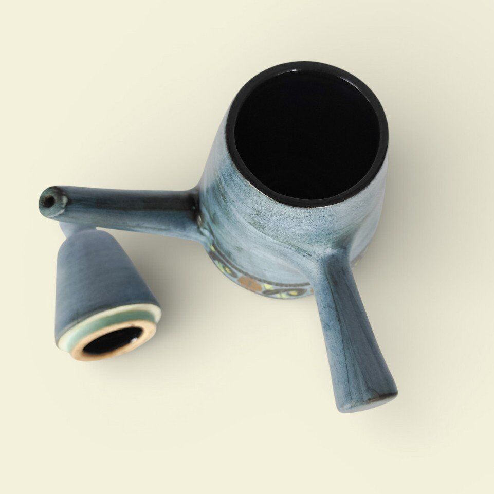 Grande cafetière à glaçure bleue mate, par Jean de Lespinasse, années 1950/1960