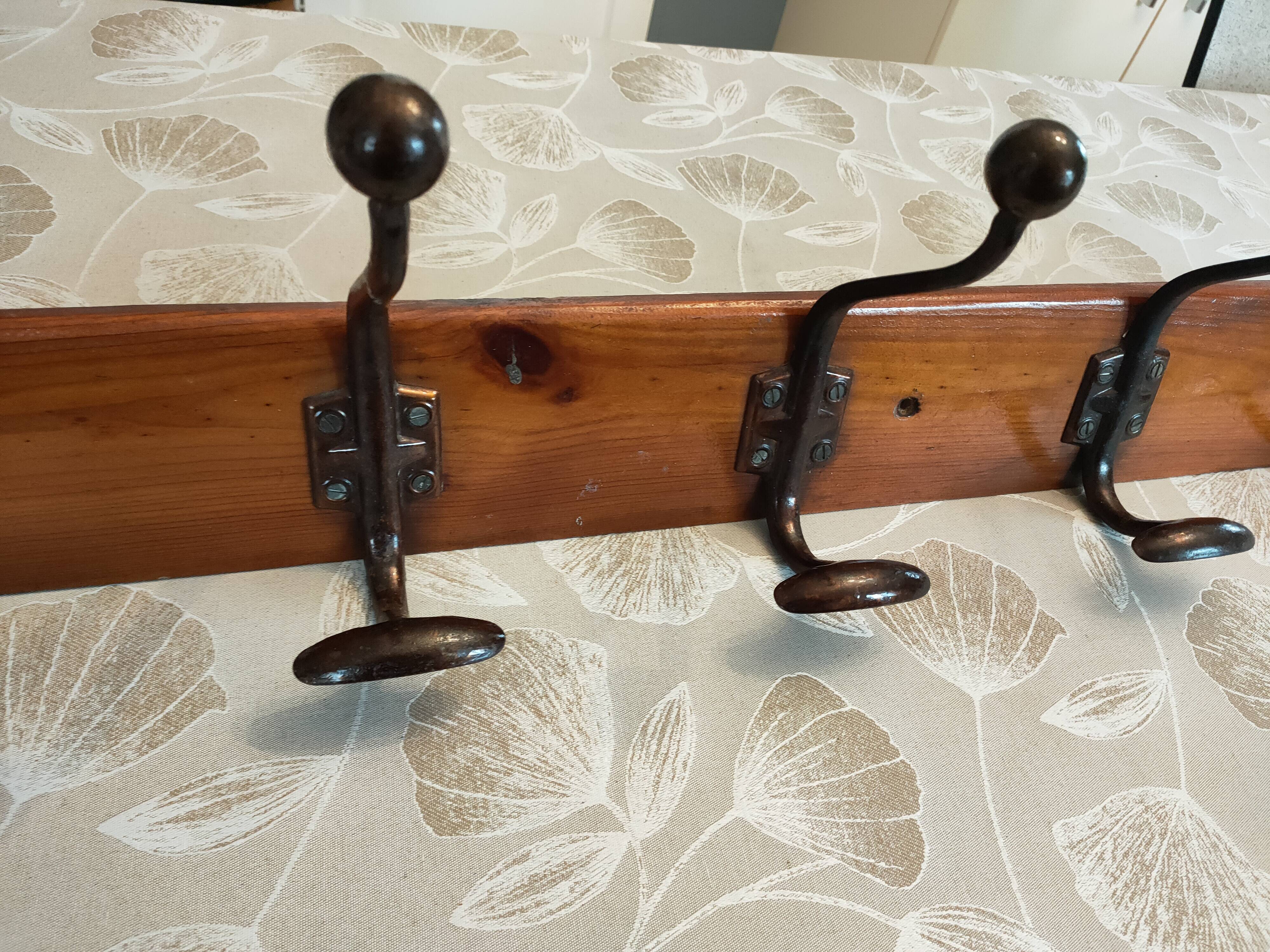 Old coat rack with 5 hooks