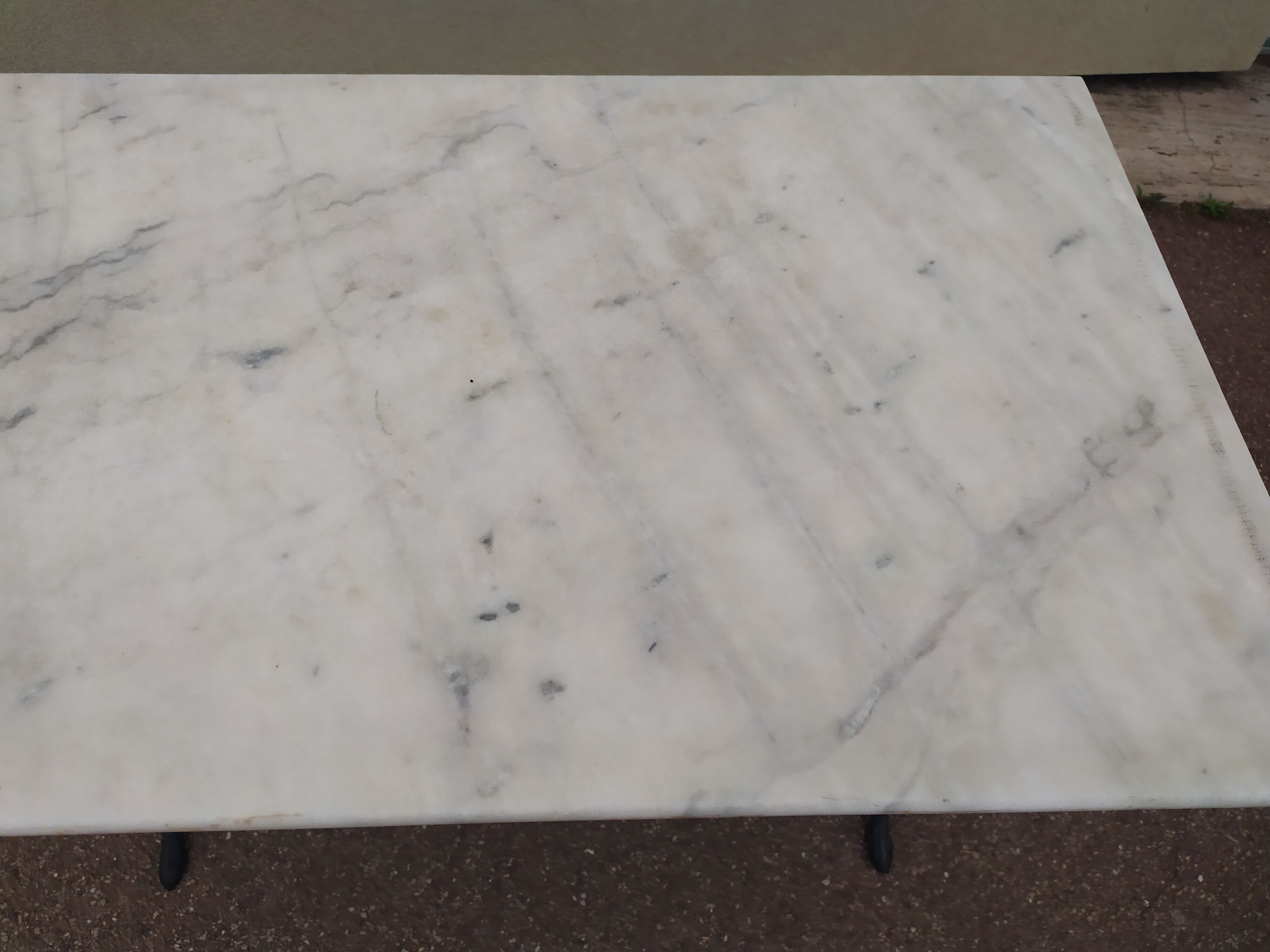 Bistro table in marble from a Parisian brasserie