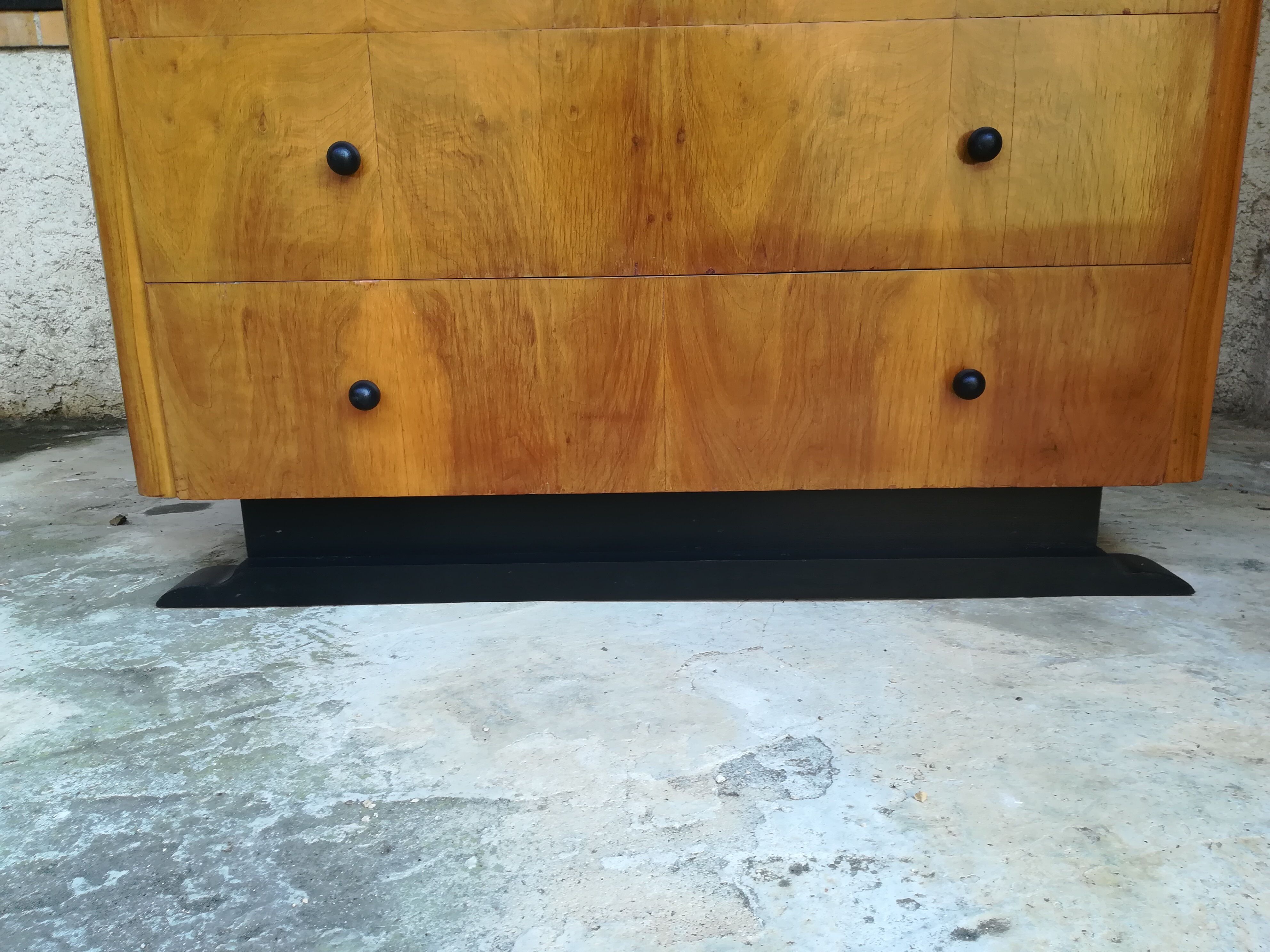 Chest of drawers art deco