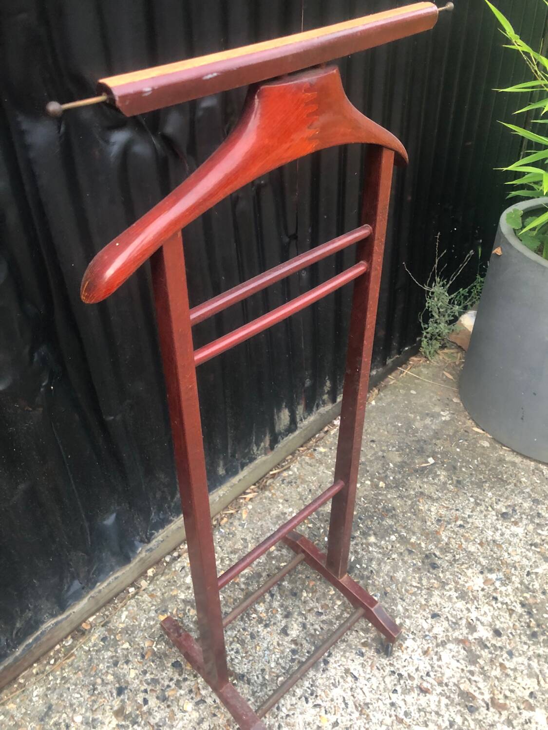 Fratelli Reguitti valet