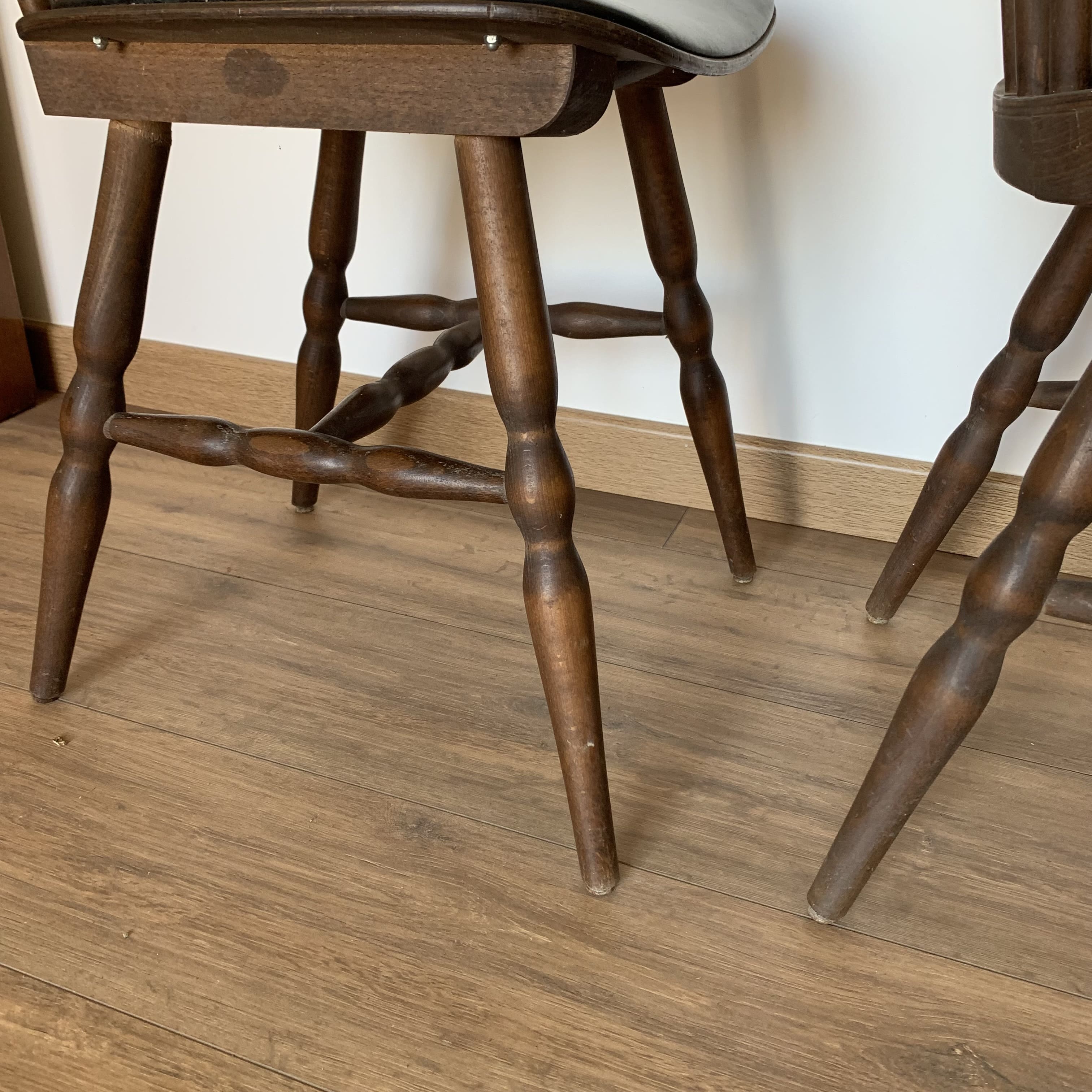 Paire de chaises tacoma de baumann - skaï noir