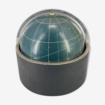 Globe céleste, circa 1960