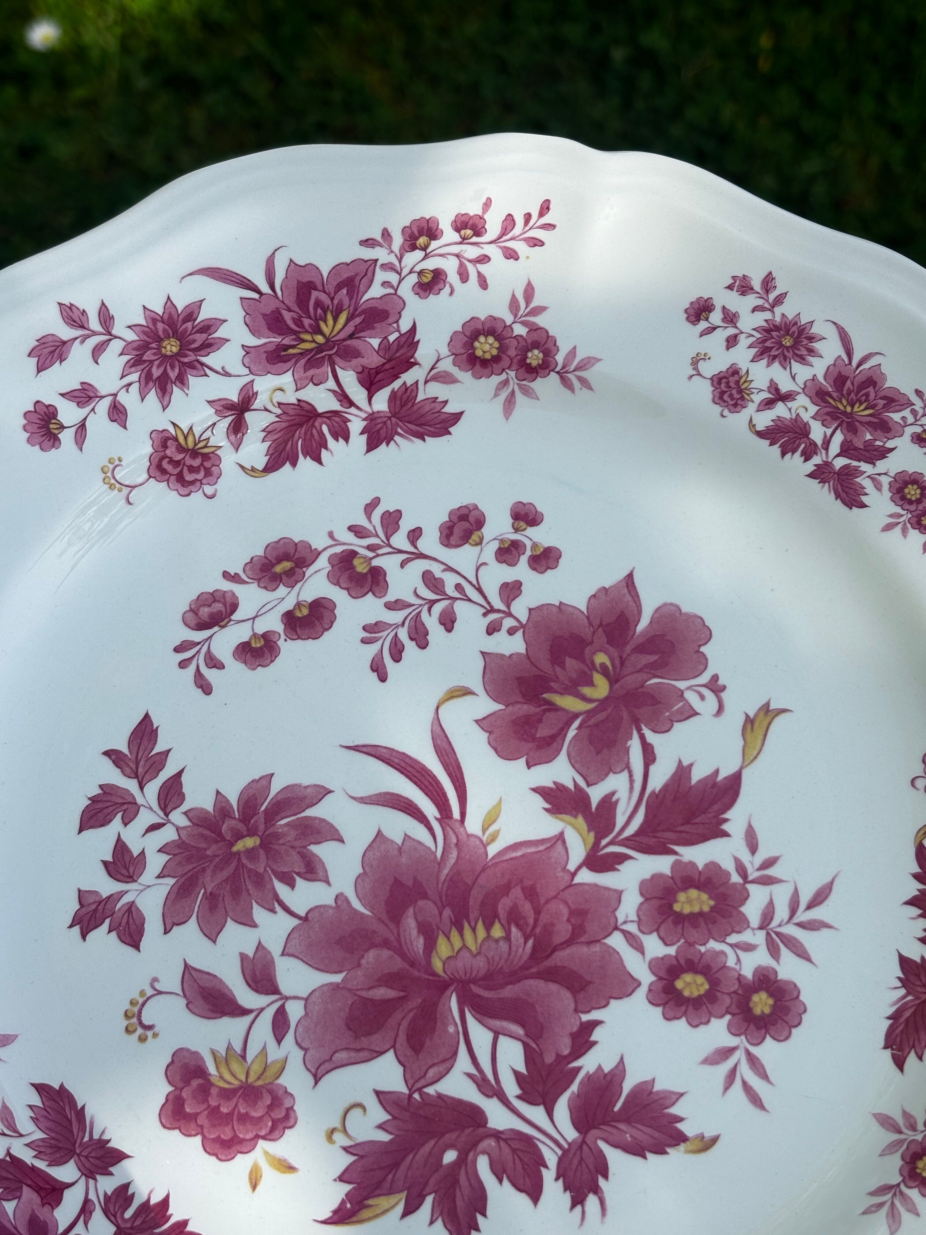 Set of two flat plates Sarreguemines Aubusson