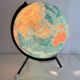 Globe terrestre tripode en verre Taride, 1975