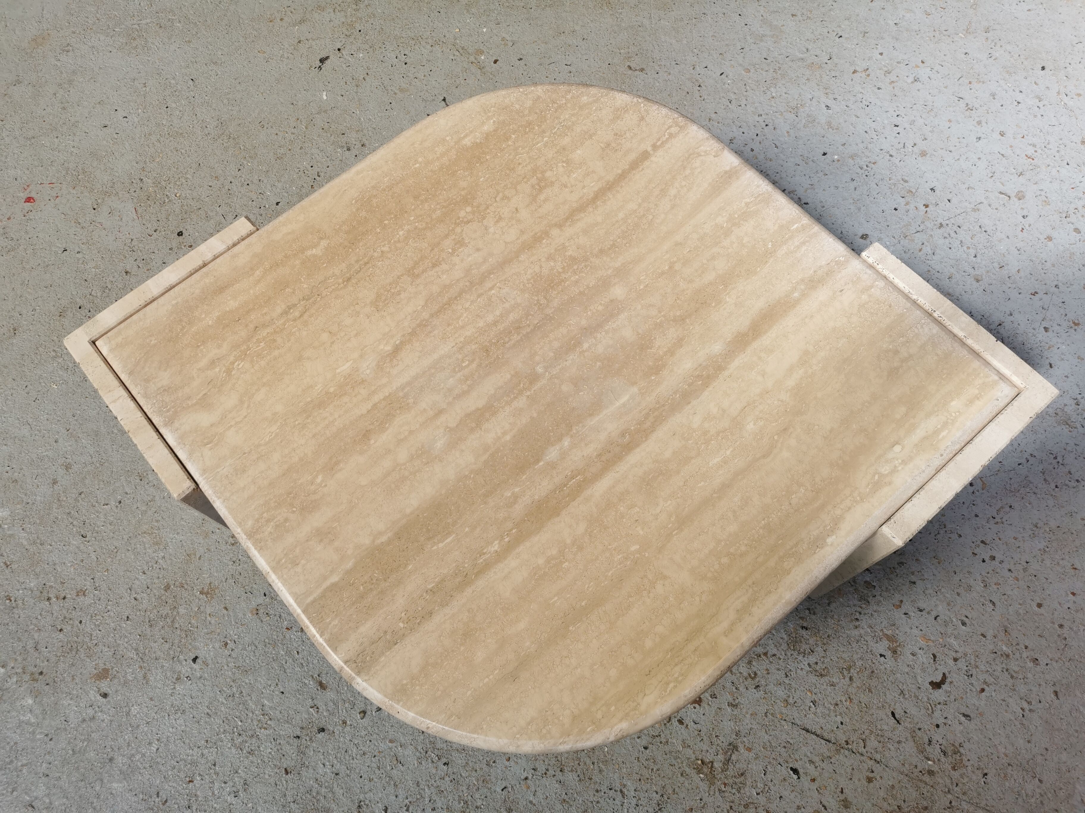 Coffee table in travertine Roche Bobois