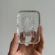 Beurrier en métal léger et verre taillé
