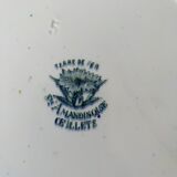 Assiette ancienne porcelaine terre de fer saint Amandinoise oeillets