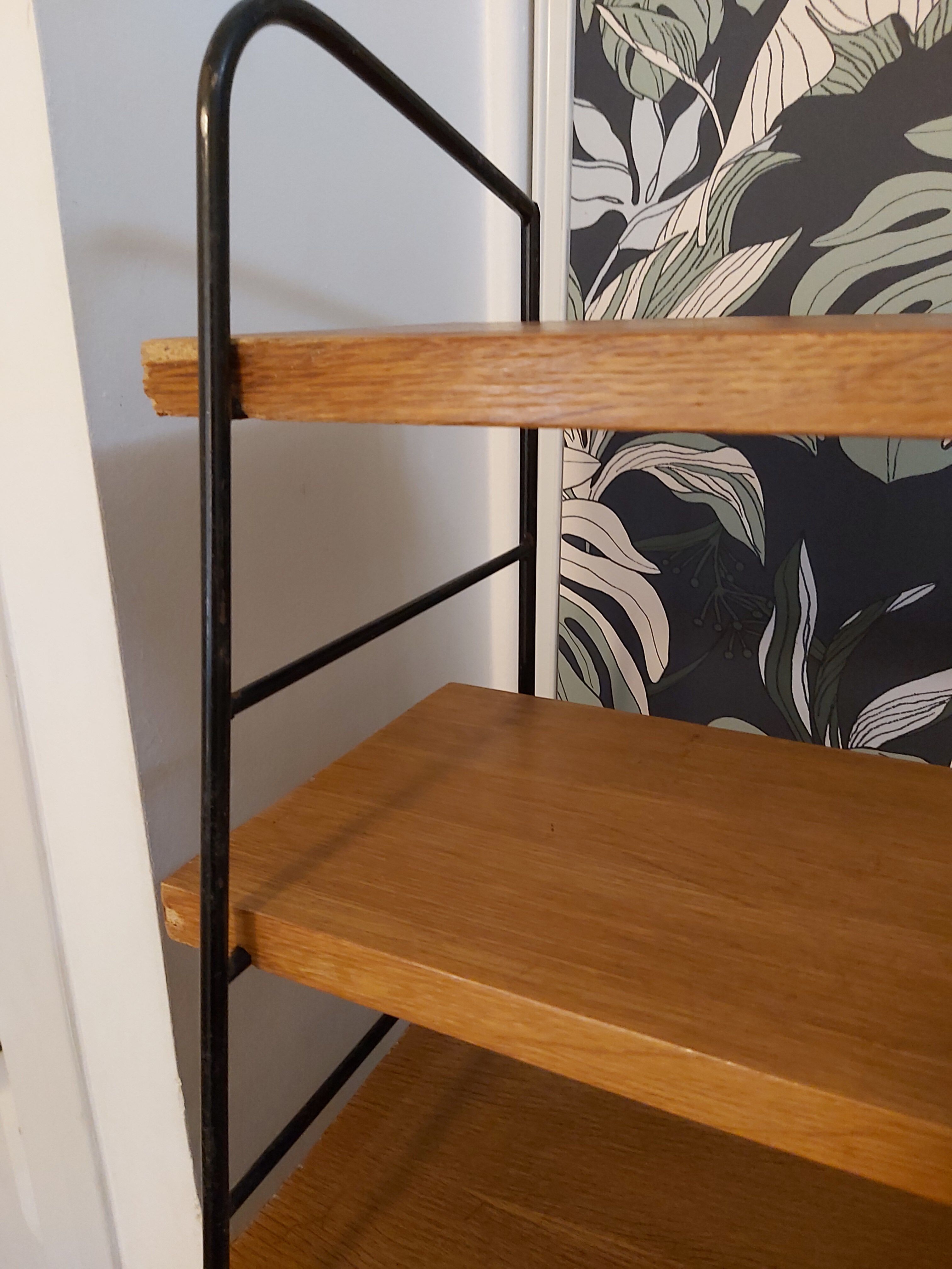 Large string shelf on vintage foot