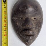 Passport mask, Dan in patinated wood – Ivory Coast, 20th century, 13 cm