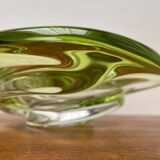 Mid-century modern crystal fruit bowl by Rene Delvenne for Val Saint Lambert, Belgium, 1960s.