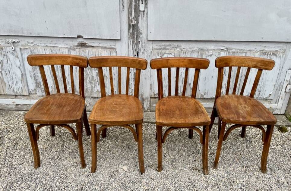 Series Lot of 8 old vintage bistro chairs