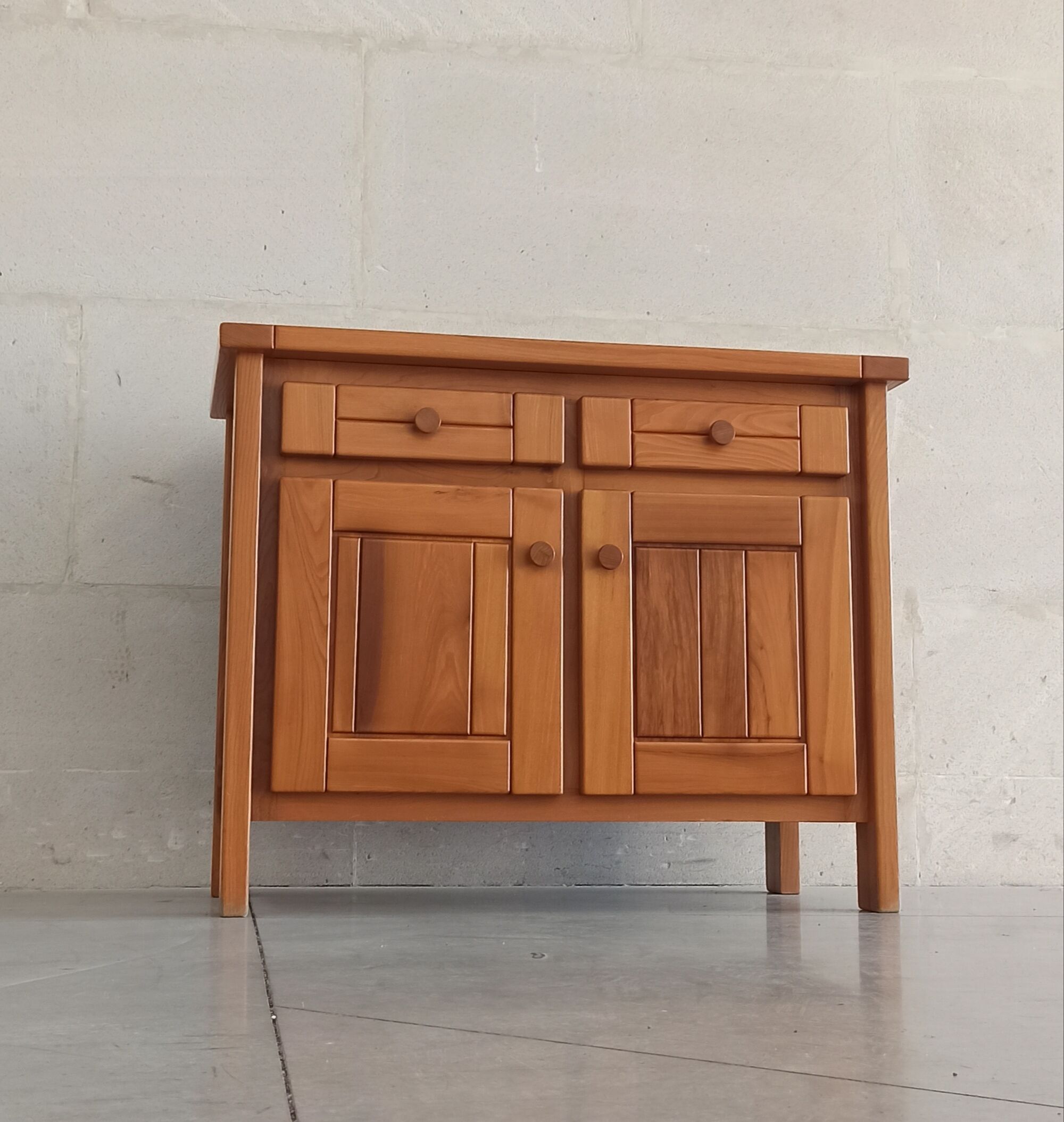 Elm sideboard Maison Regain, 80's