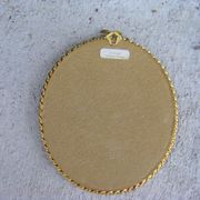 Portrait miniature medallion