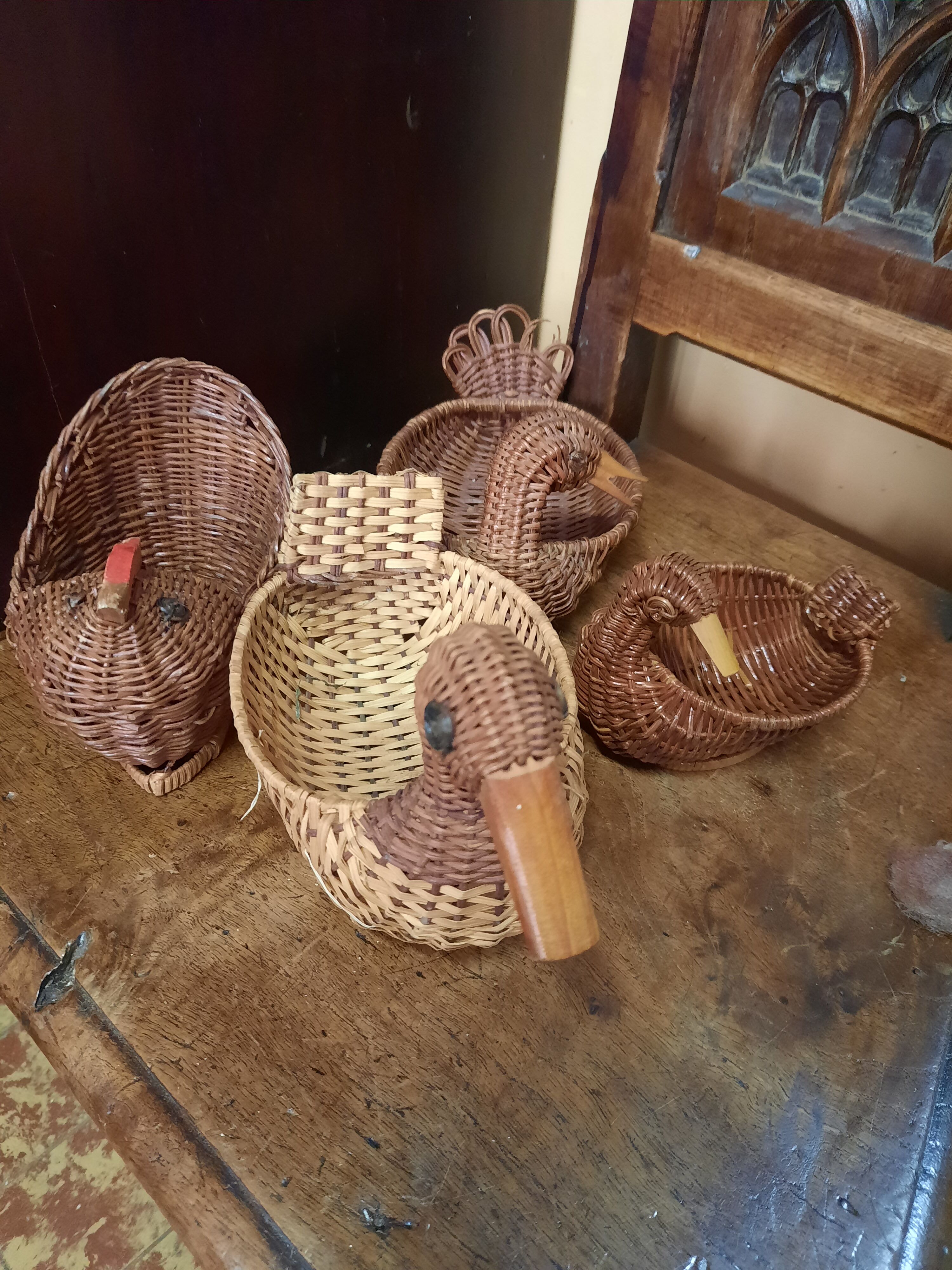 Set of rattan duck baskets