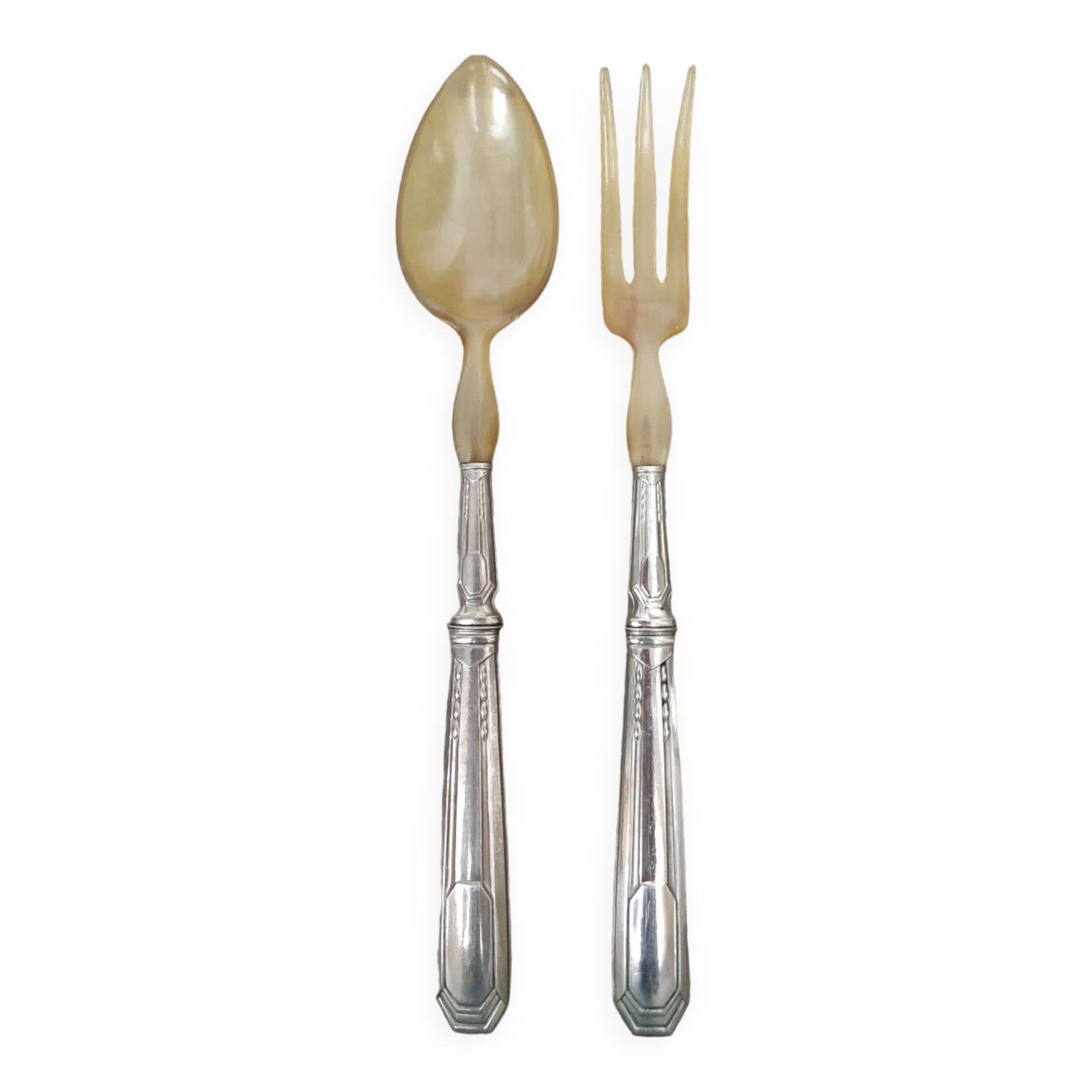 Salad servers