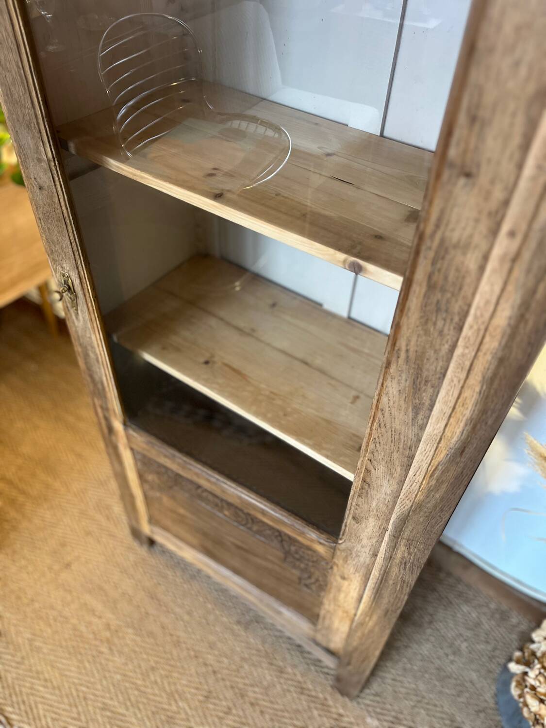 Vintage art deco dresser