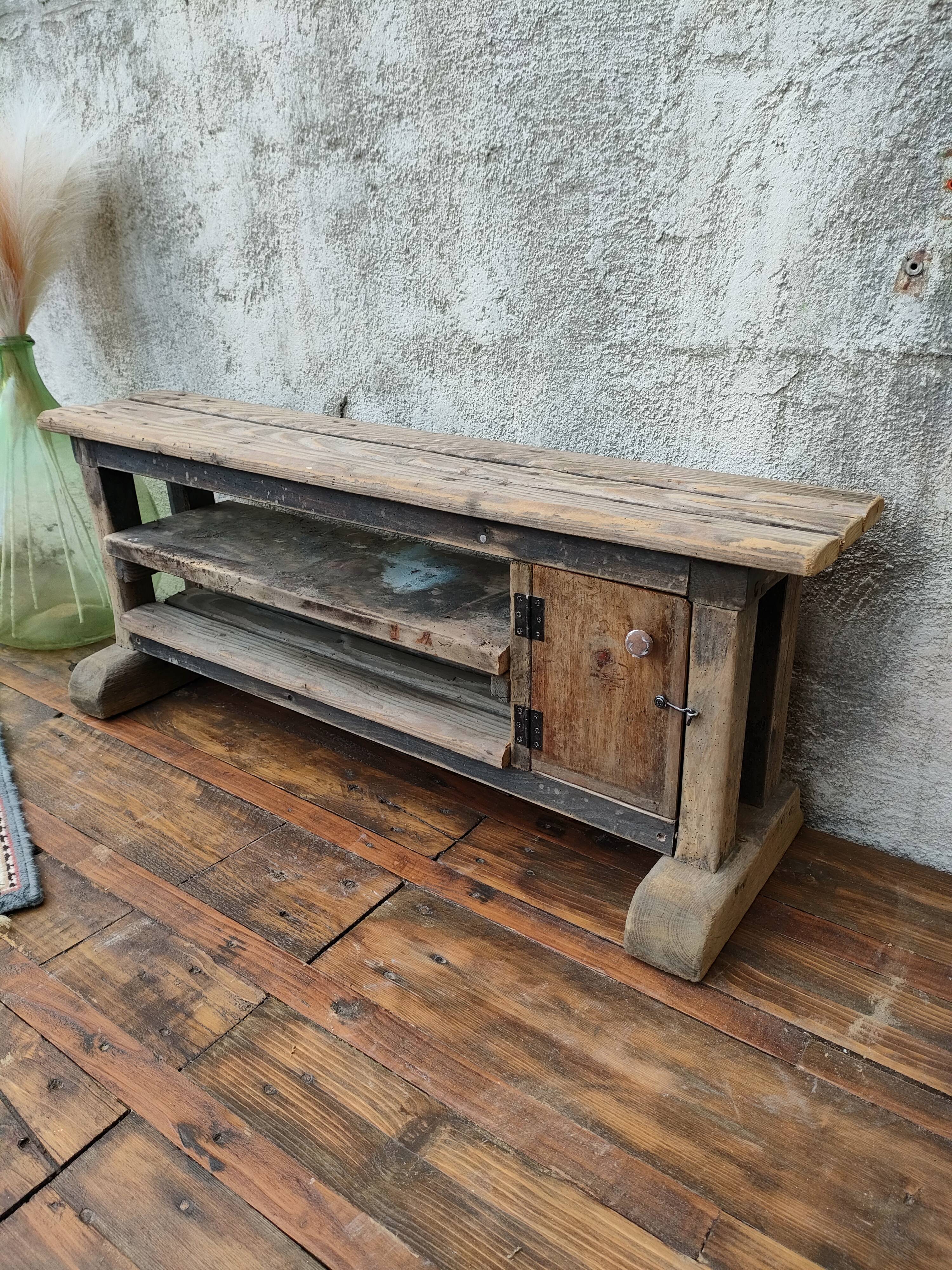 Shoe bench