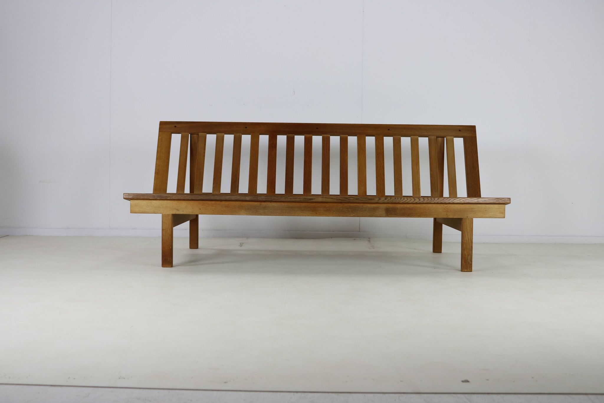 Canapé trois places design danois des années 60 par Børge Mogensen