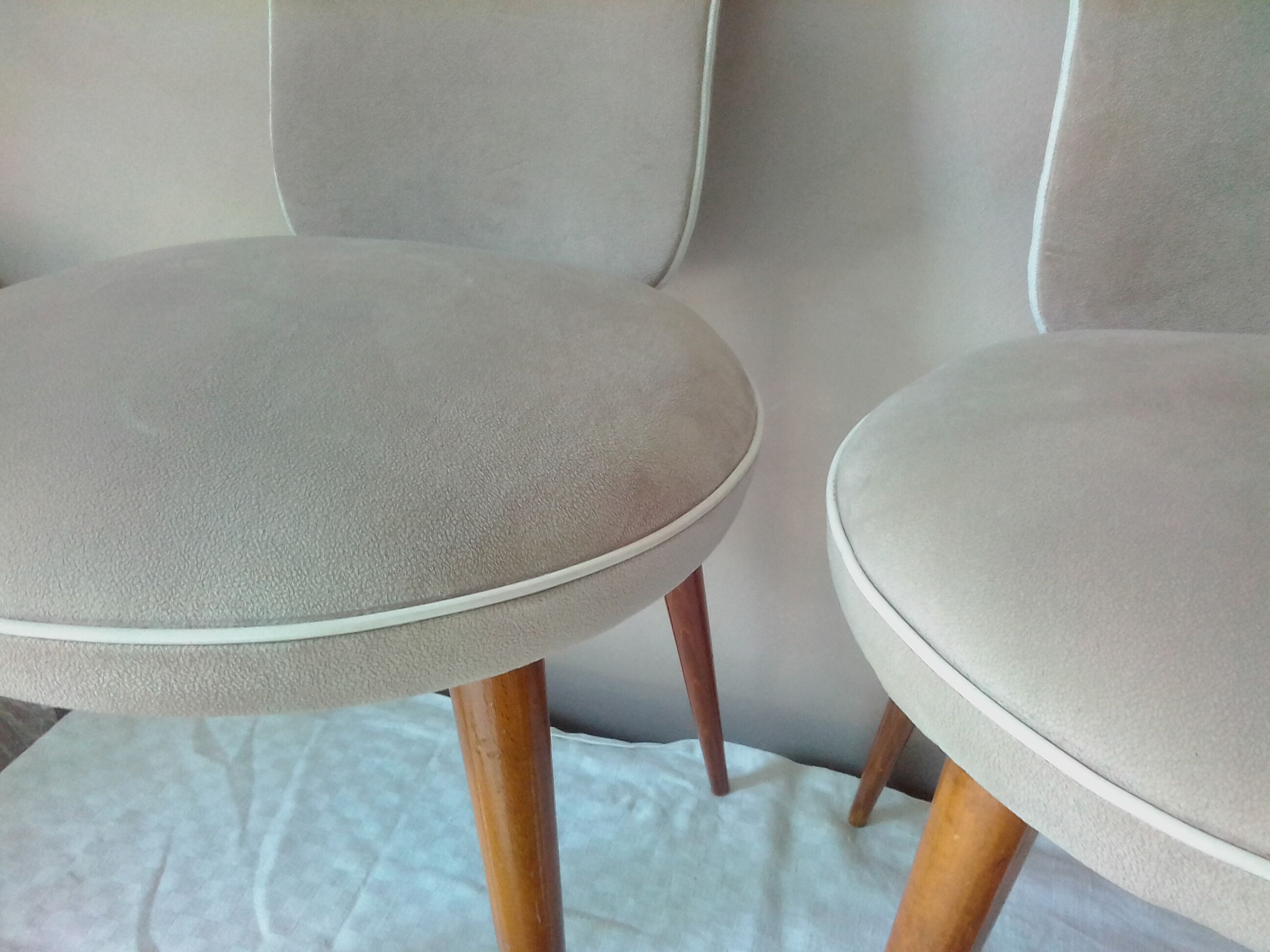 2 cocktail chairs 50s