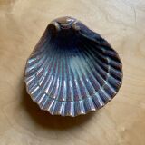 Empty shell pocket