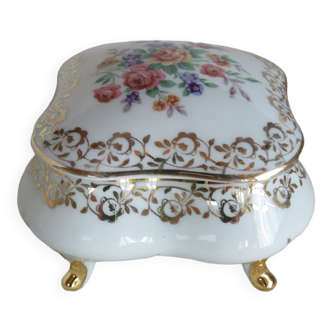 Boîte à bijoux ou bonbonnière en porcelaine de Limoges CID