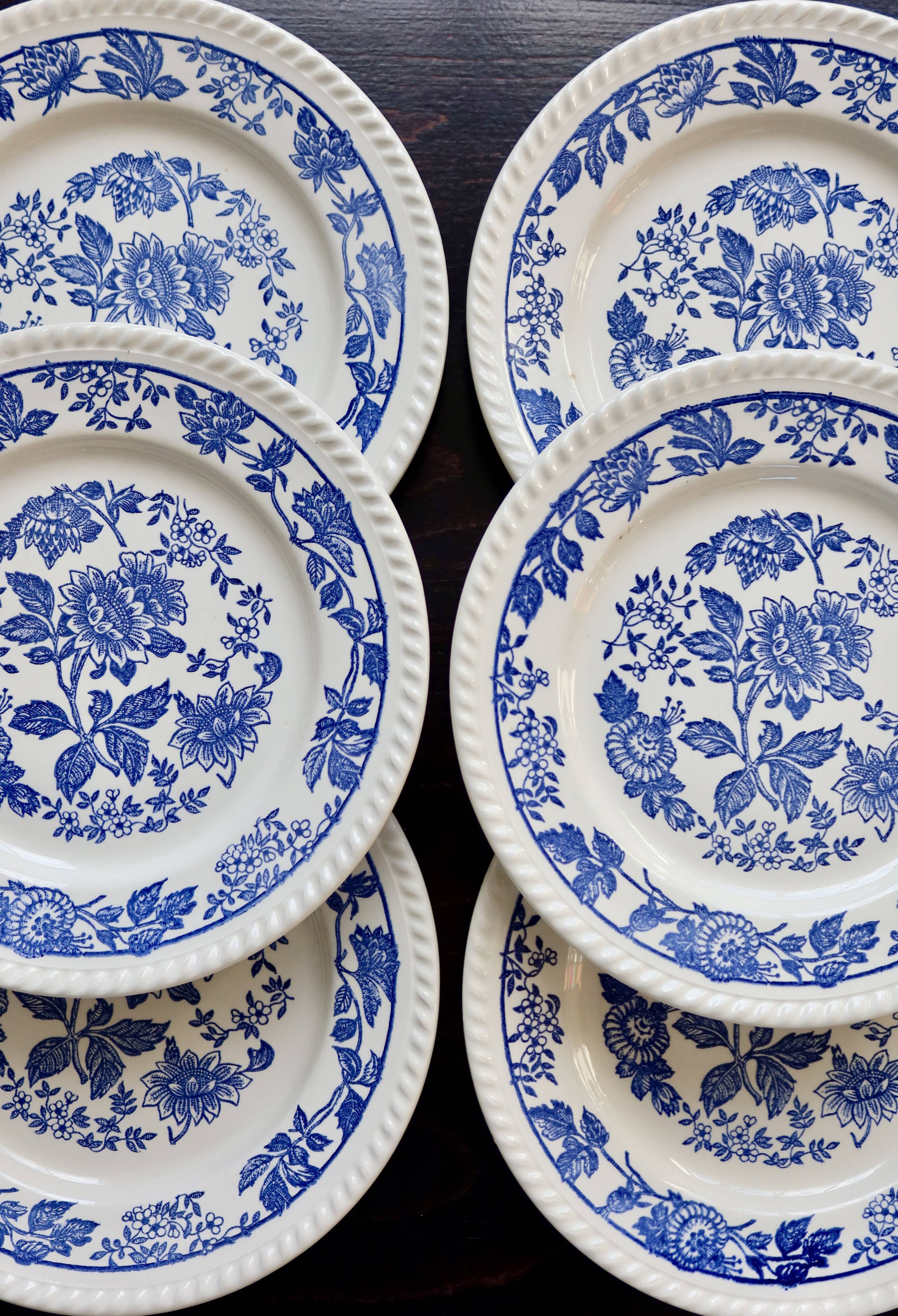 6 vintage white porcelain dinner plates with a blue floral pattern