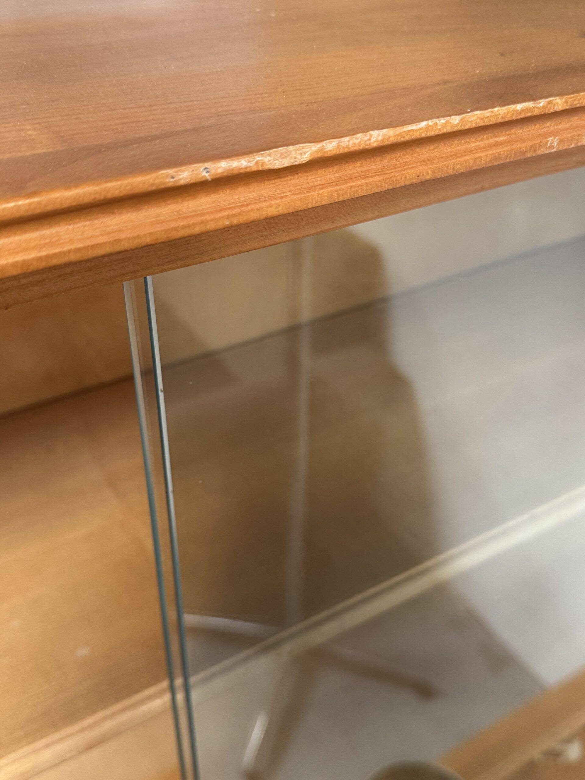 Display cabinet