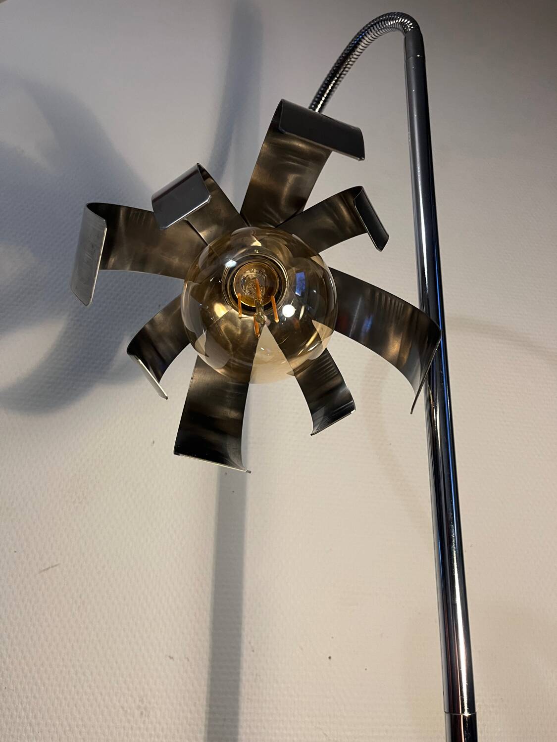 Liseuse inclinable lampadaire année 80 Space age