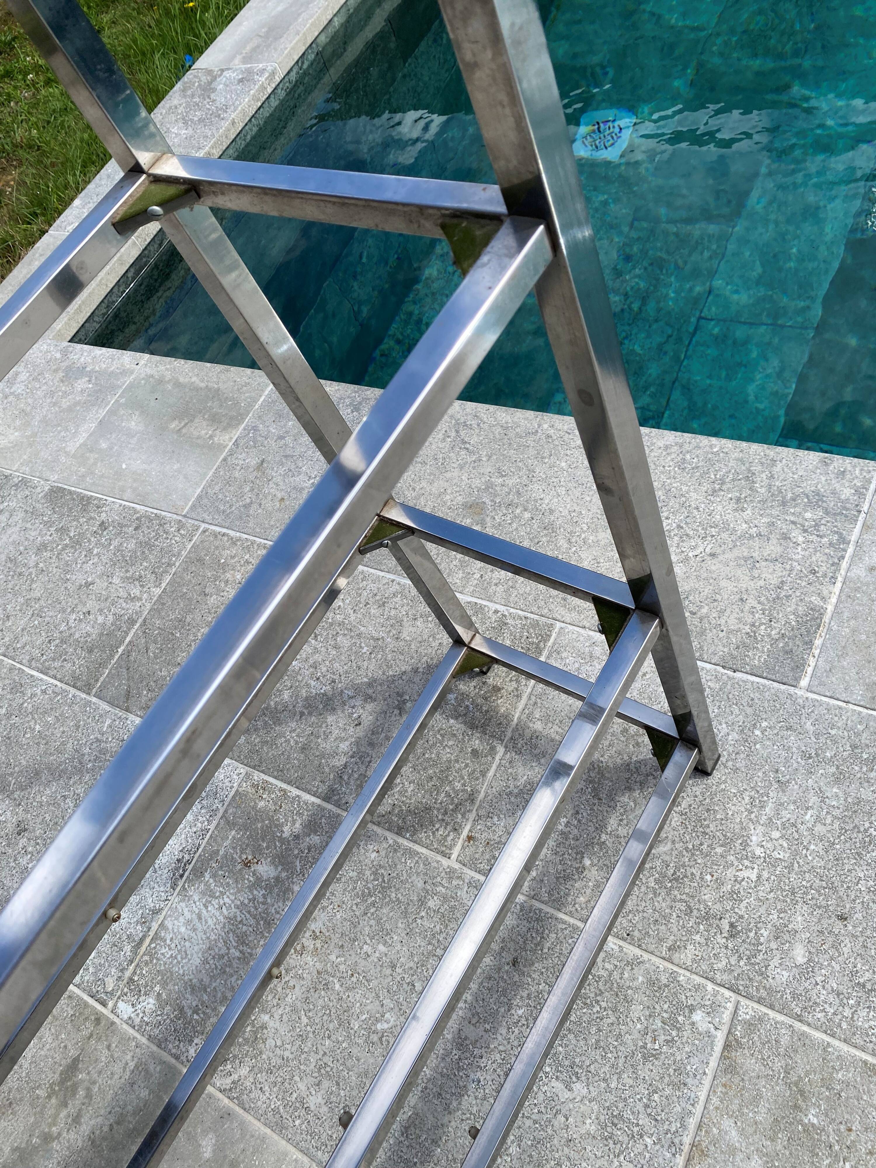 Display bookshelf modular wall shelf glass and chrome vintage 1970s