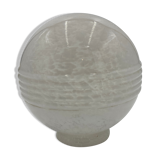 Globe blanc en verre de Clichy