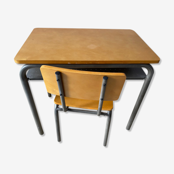 Bureau et chaise d’écolier vintage Buton