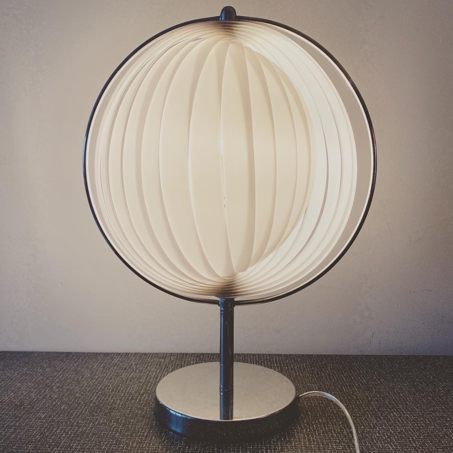 Vintage KARE Design Moon Lamp