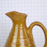 Pitcher digoin