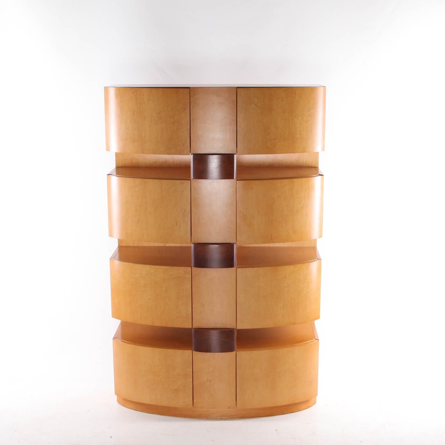Japanese commode