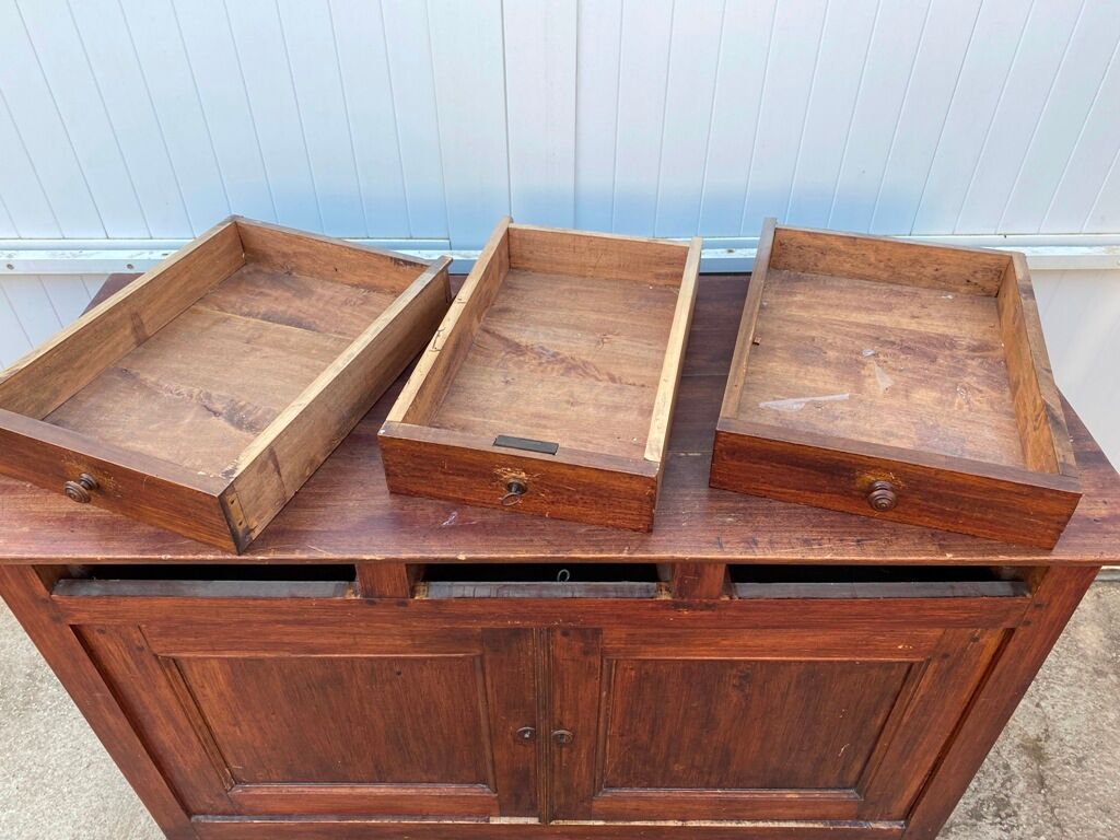 Former Parisian buffet 2 doors 3 drawers 1 shelf