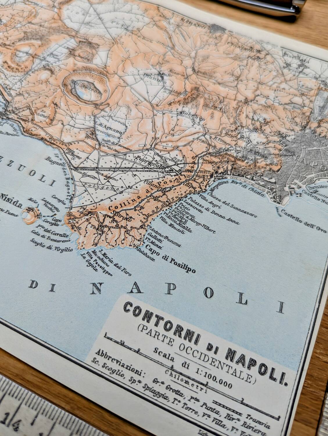 Imprimée en 1909, Golfe de Pozzuoli, Naples, Italie.
