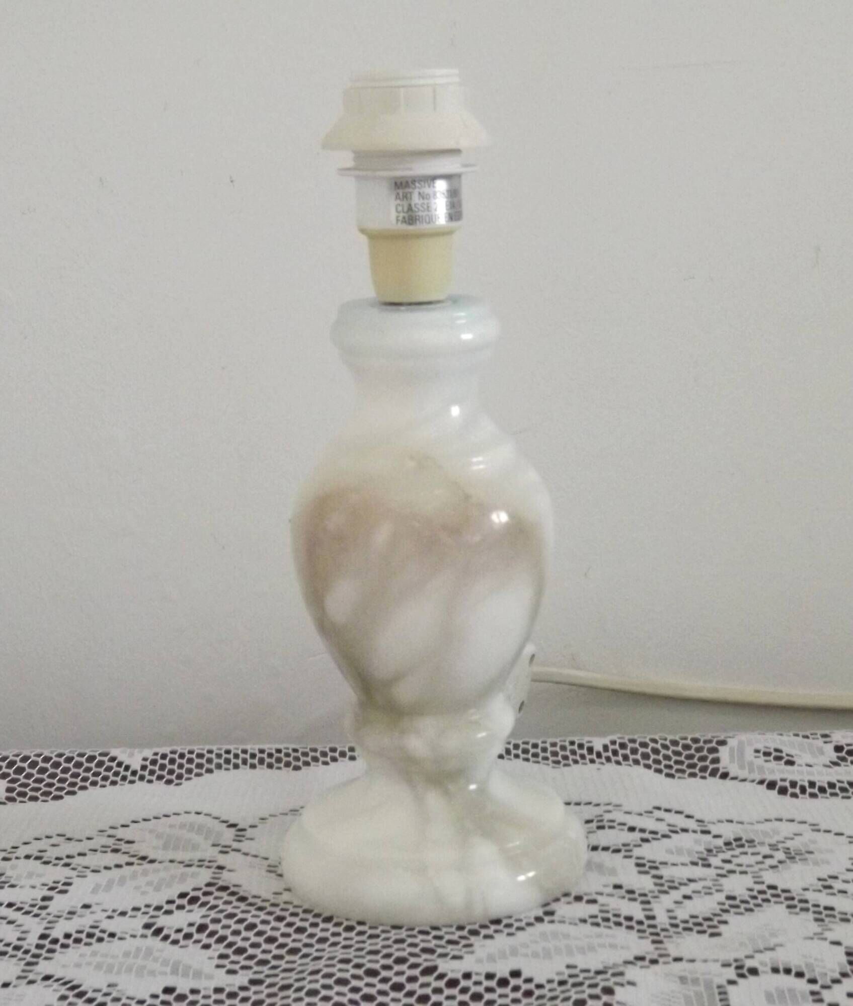 French Vintage Small Marble Table Lamp – Cream with Beige & Blue Veins 5237
