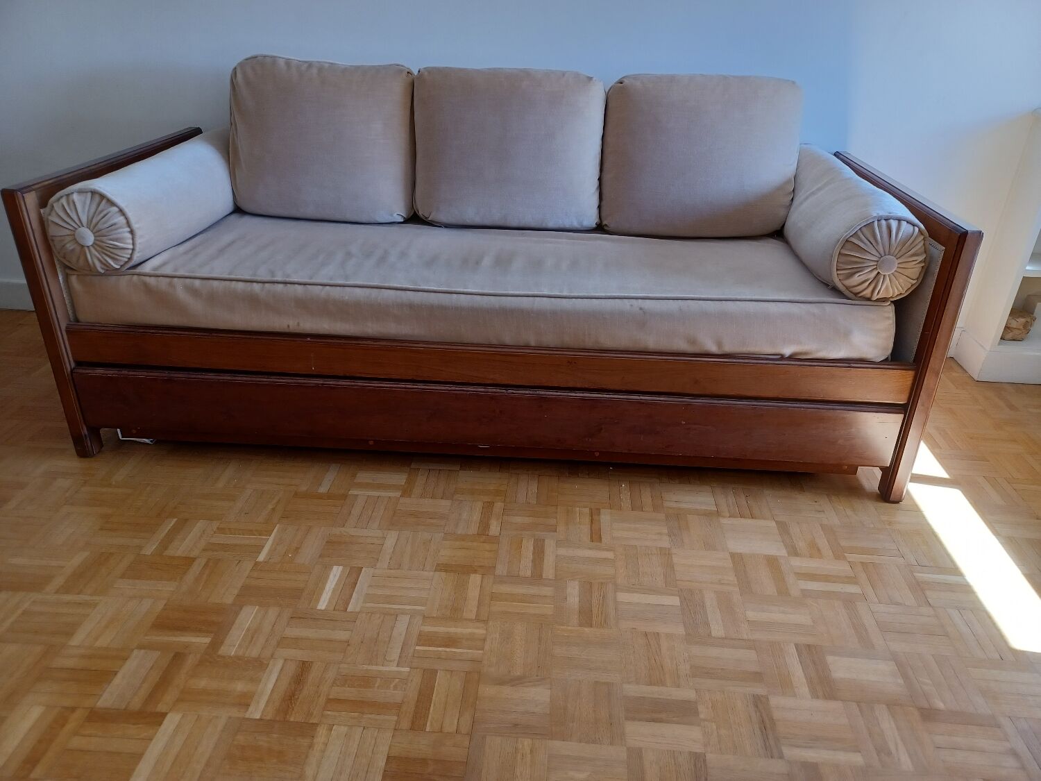 Saint Sabin trundle sofa bed